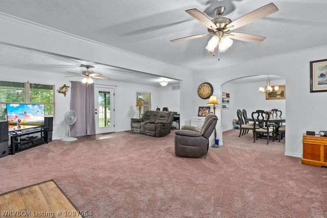 1704 Pleasant Valley Road, Van Buren, AR 72956