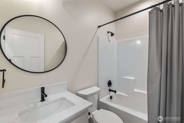 206 Rice Park Road, Silverlake, WA 98645
