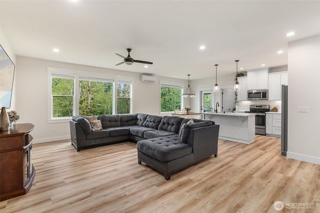 206 Rice Park Road, Silverlake, WA 98645