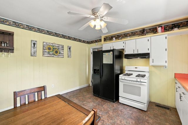 10110 Walden Street, Soddy Daisy, TN 37379