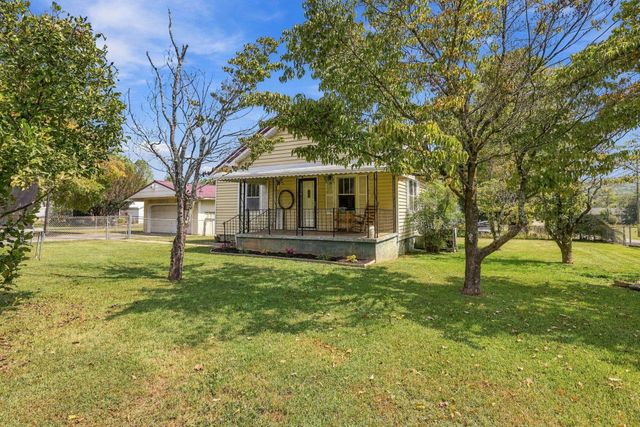 10110 Walden Street, Soddy Daisy, TN 37379
