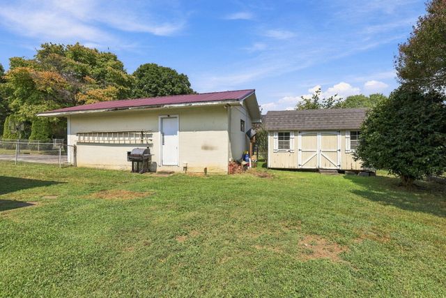 10110 Walden Street, Soddy Daisy, TN 37379