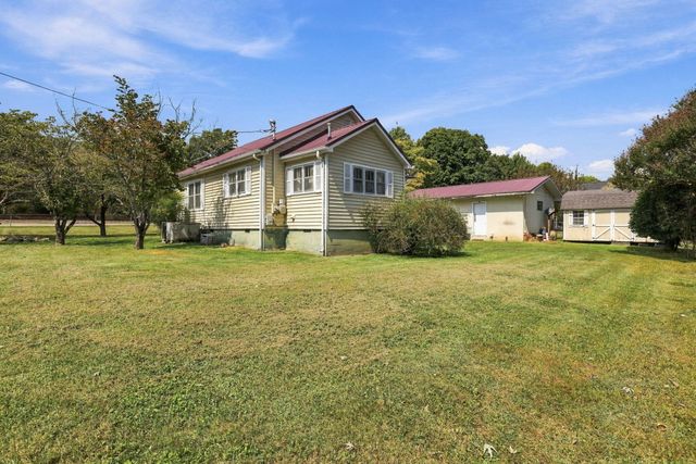 10110 Walden Street, Soddy Daisy, TN 37379