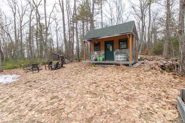 184 Stark Trail, Newbury, VT 05081