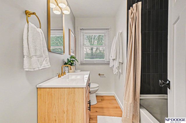 9149 Fowler Avenue, Omaha, NE 68134