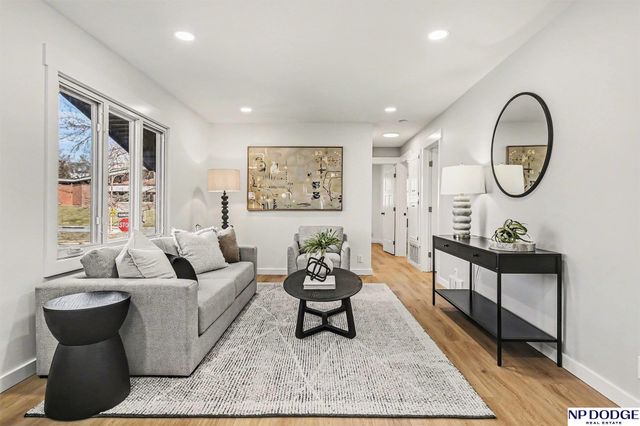 9149 Fowler Avenue, Omaha, NE 68134