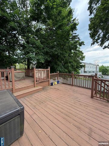 600 Palisade Avenue, Teaneck, NJ 07666
