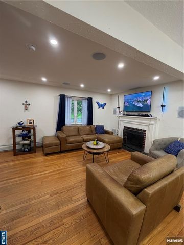 600 Palisade Avenue, Teaneck, NJ 07666