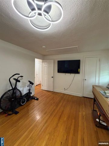 600 Palisade Avenue, Teaneck, NJ 07666