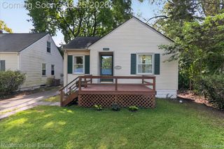 2043 Harding Avenue, Ypsilanti Charter Township, MI 48197