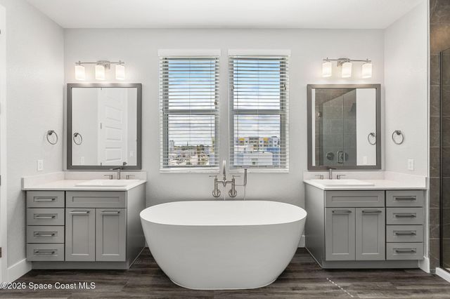 8663 Ivanhoe Drive, Melbourne, FL 32940