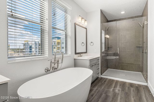 8663 Ivanhoe Drive, Melbourne, FL 32940