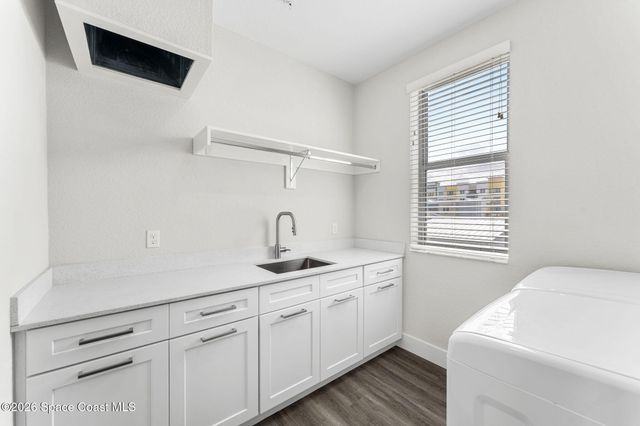 8663 Ivanhoe Drive, Melbourne, FL 32940