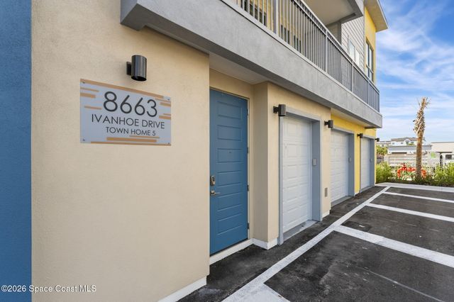 8663 Ivanhoe Drive, Melbourne, FL 32940