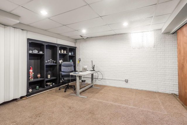 N78W22933 N Coldwater CIRCLE, Sussex, WI 53089