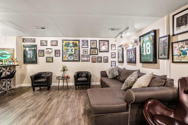 N78W22933 N Coldwater CIRCLE, Sussex, WI 53089