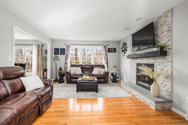 N78W22933 N Coldwater CIRCLE, Sussex, WI 53089