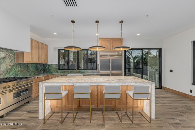 10959 E KORA Lane, Scottsdale, AZ 85255