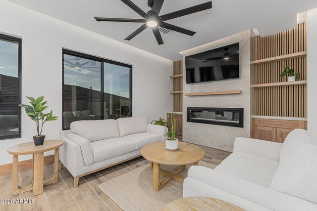 10959 E KORA Lane, Scottsdale, AZ 85255