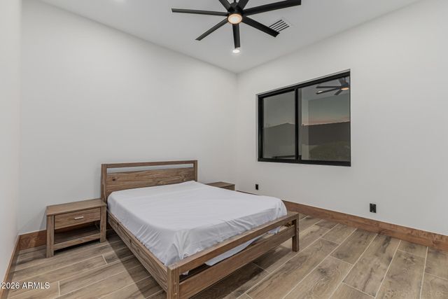 10959 E KORA Lane, Scottsdale, AZ 85255