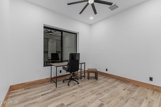 10959 E KORA Lane, Scottsdale, AZ 85255