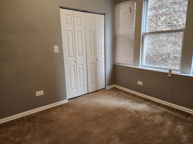 1530 E 65th Place 2, Chicago, IL 60637