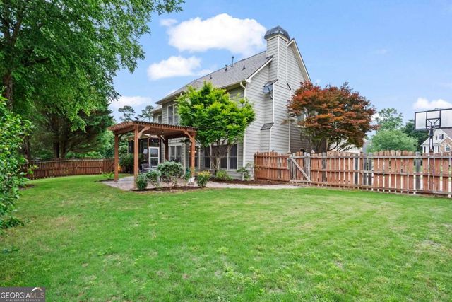 2446 Retreat Close, Marietta, GA 30066