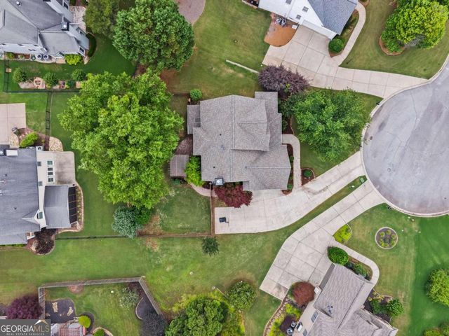 2446 Retreat Close, Marietta, GA 30066