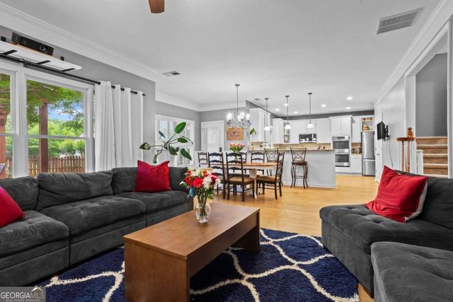 2446 Retreat Close, Marietta, GA 30066