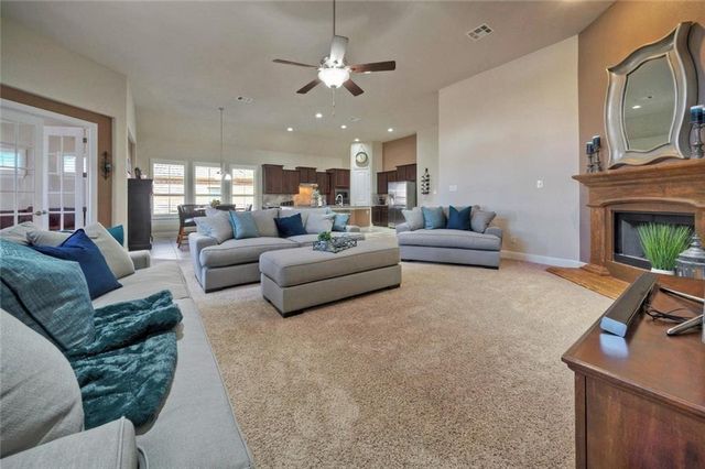 19800 Moorlynch Ave, Pflugerville, TX 78660