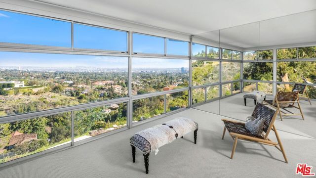 948 Bel Air Road, Los Angeles, CA 90077