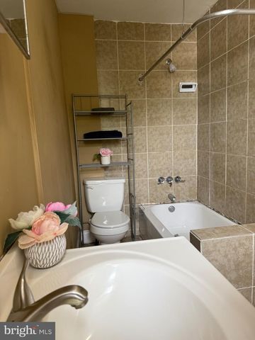 6835 CHESTER AVE, Philadelphia, PA 19142