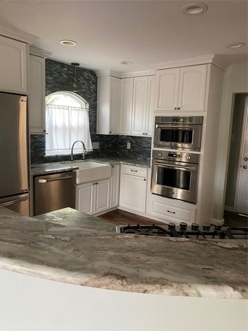 13247 Belfield Drive, Farmers Branch, TX 75234