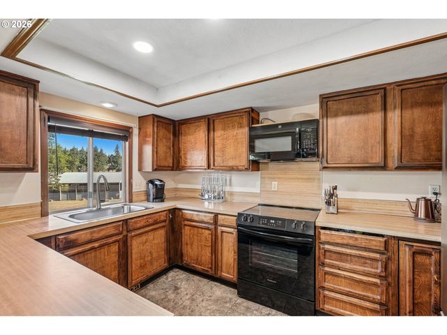 2316 Ne 244TH Ave, Camas, WA 98607