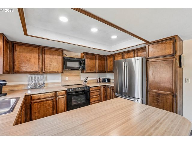2316 Ne 244TH Ave, Camas, WA 98607
