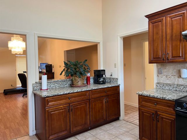 3953 OTTER DR, Memphis, TN 38128