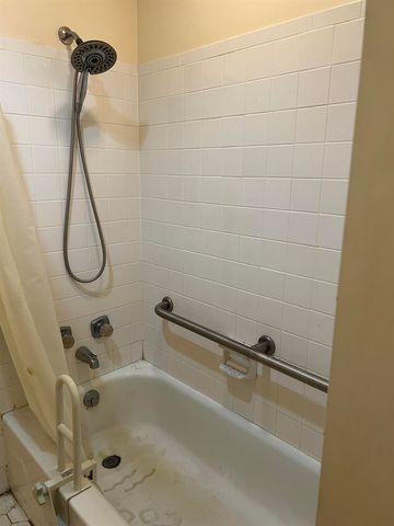 3953 OTTER DR, Memphis, TN 38128