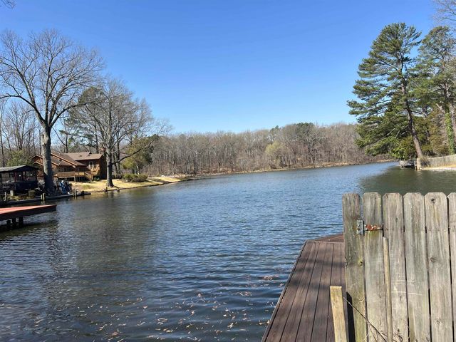 3953 OTTER DR, Memphis, TN 38128