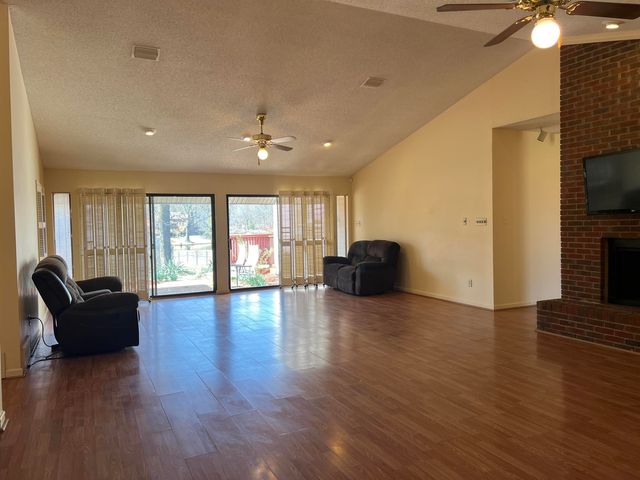 3953 OTTER DR, Memphis, TN 38128