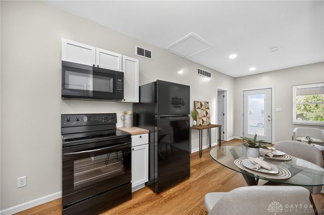 2008 Crescent Boulevard, Middletown, OH 45042