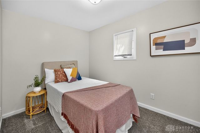 2008 Crescent Boulevard, Middletown, OH 45042