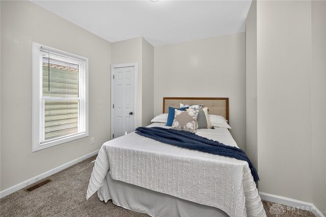 2008 Crescent Boulevard, Middletown, OH 45042