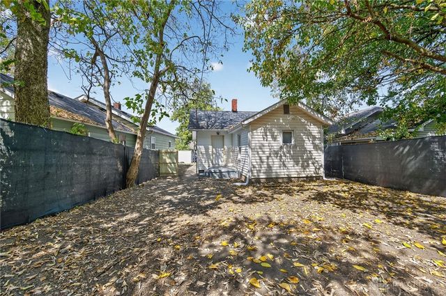 2008 Crescent Boulevard, Middletown, OH 45042