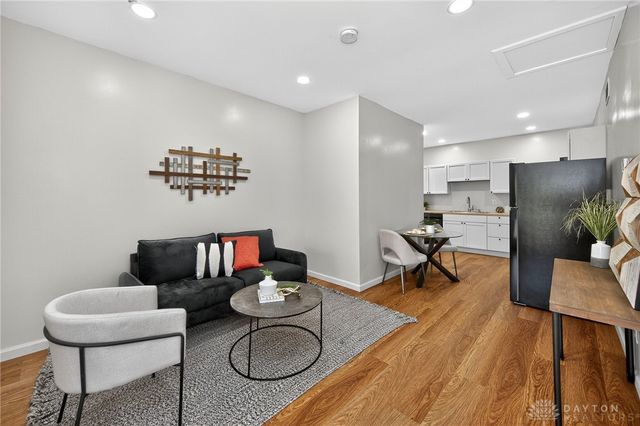 2008 Crescent Boulevard, Middletown, OH 45042