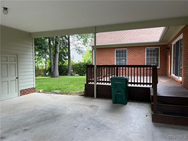 8426 Forge Rd, Henrico, VA 23228