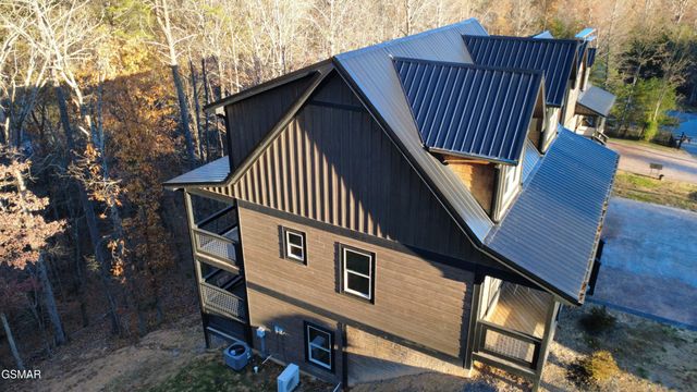 2218 Pinnacle Ridge Trail, Sevierville, TN 37876
