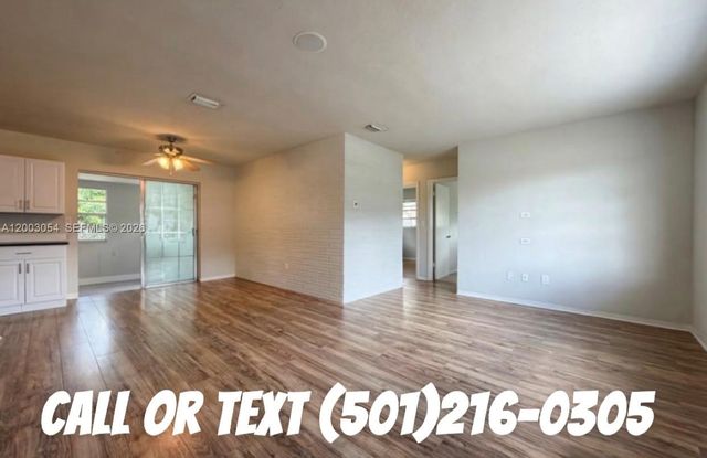 5925 SW 27th St, West Park, FL 33023