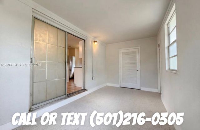 5925 SW 27th St, West Park, FL 33023