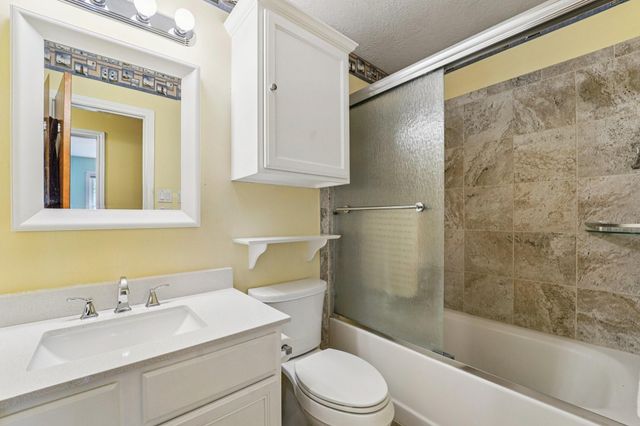 378 Ridgewood Drive, Magnolia, TX 77355