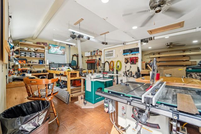 378 Ridgewood Drive, Magnolia, TX 77355